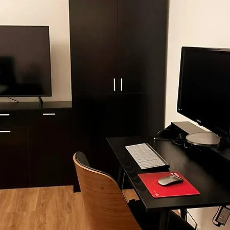 Haus Am Wald דירה *